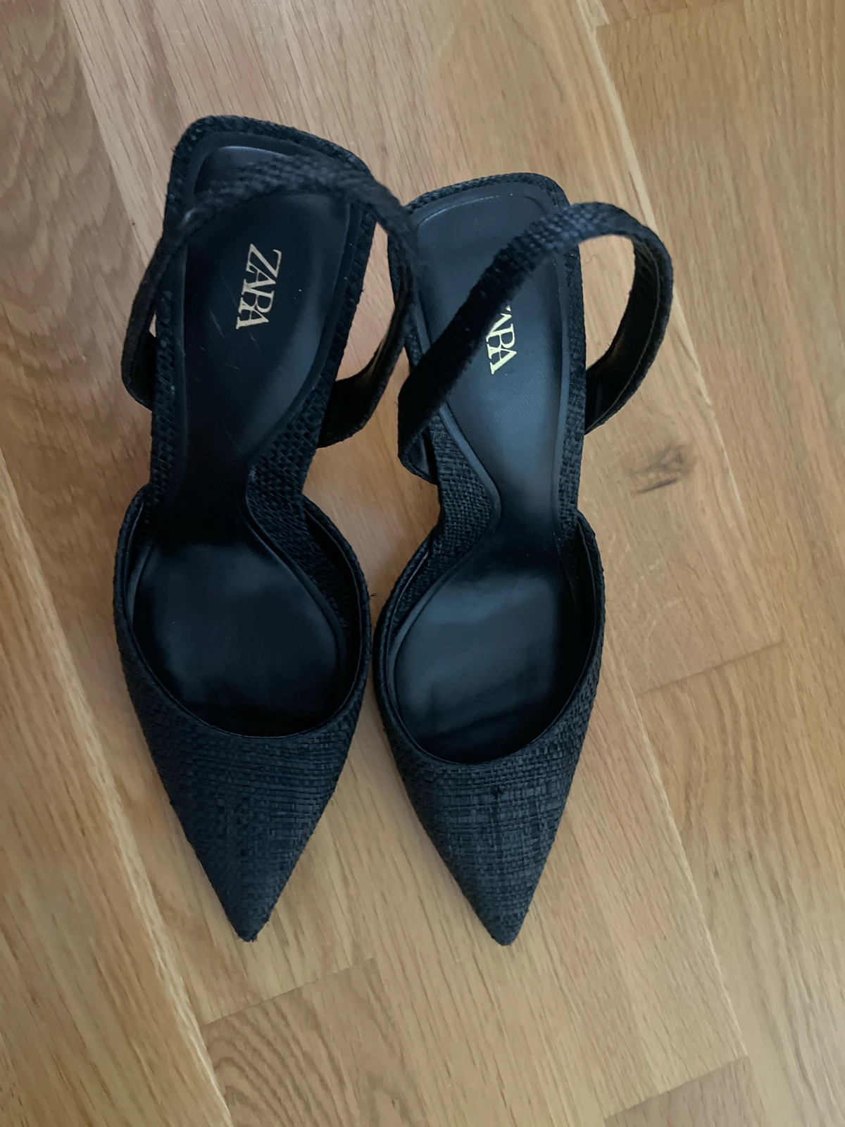 Zara štikle ,broj 37