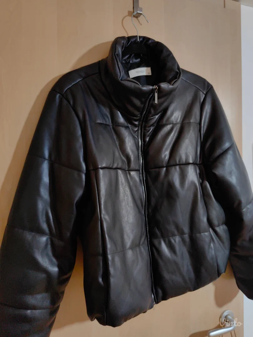 Reserved puffer jakna