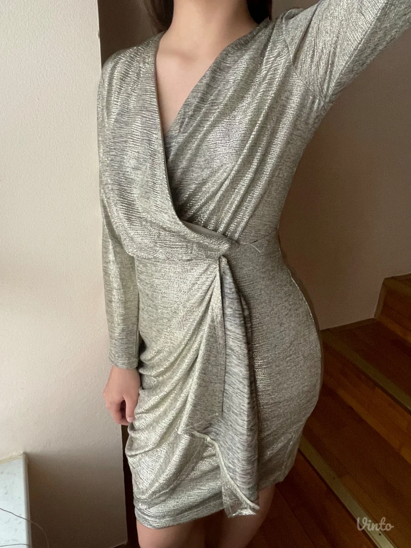 Zlatna haljina