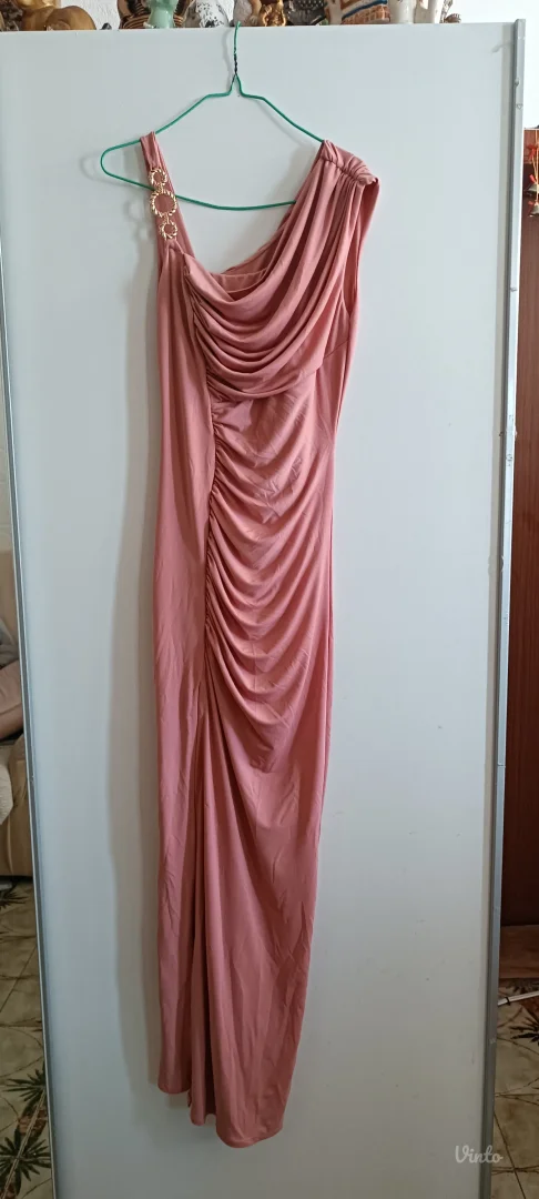 Prelepa haljina, univerzalna