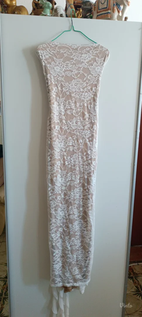 Nova haljina sa golim ledjima