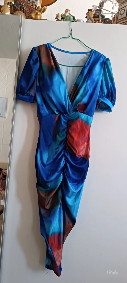 Nova haljina, univerzalna