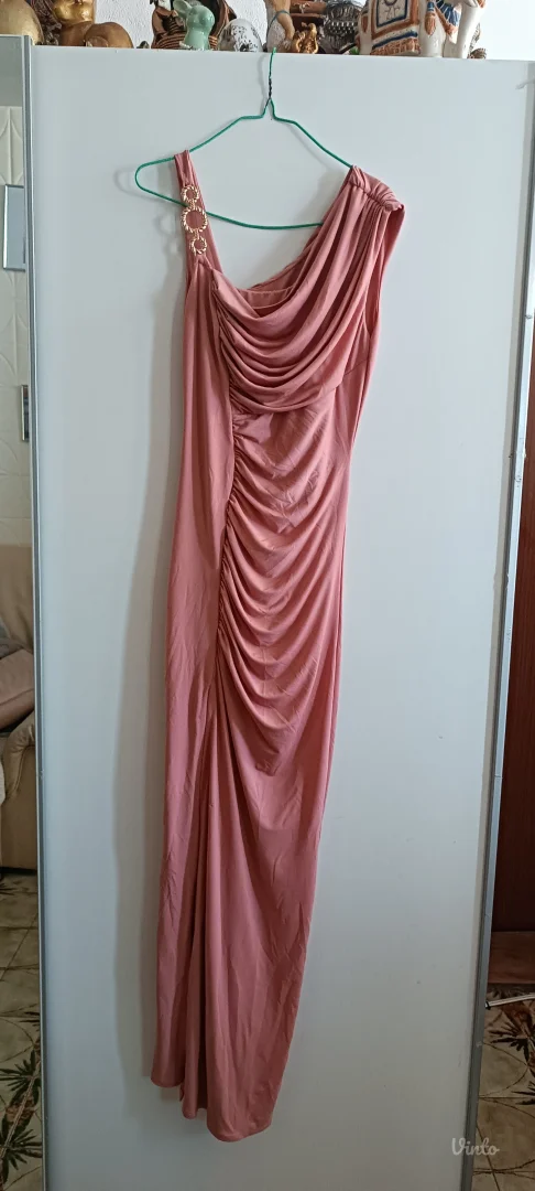 Prelepa haljina, univerzalna