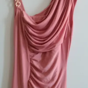 Prelepa haljina, univerzalna