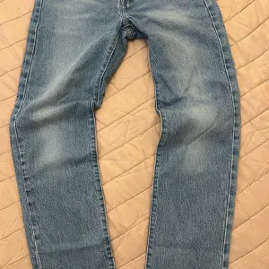 Levis farmerke 501