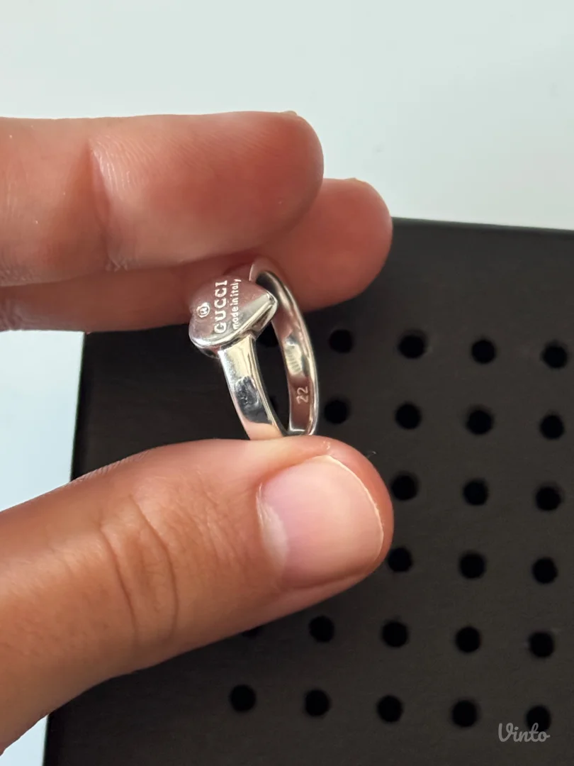 Gucci prsten od pravog srebra