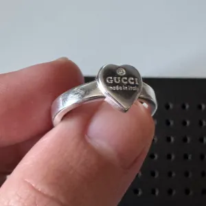 Gucci prsten od pravog srebra