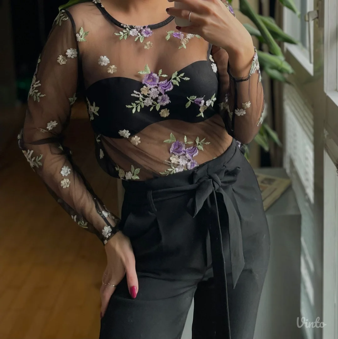 Mesh majica sa cvetićima