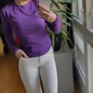 Ljubičasti džemper