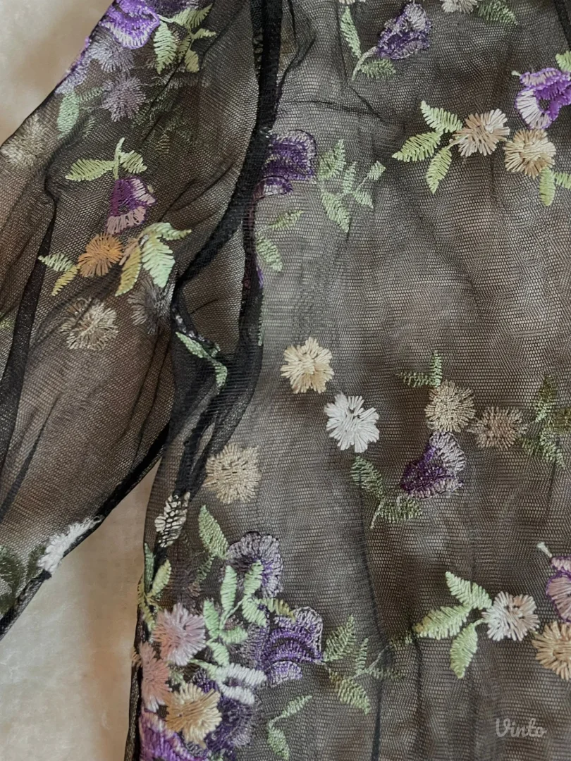 Mesh majica sa cvetićima