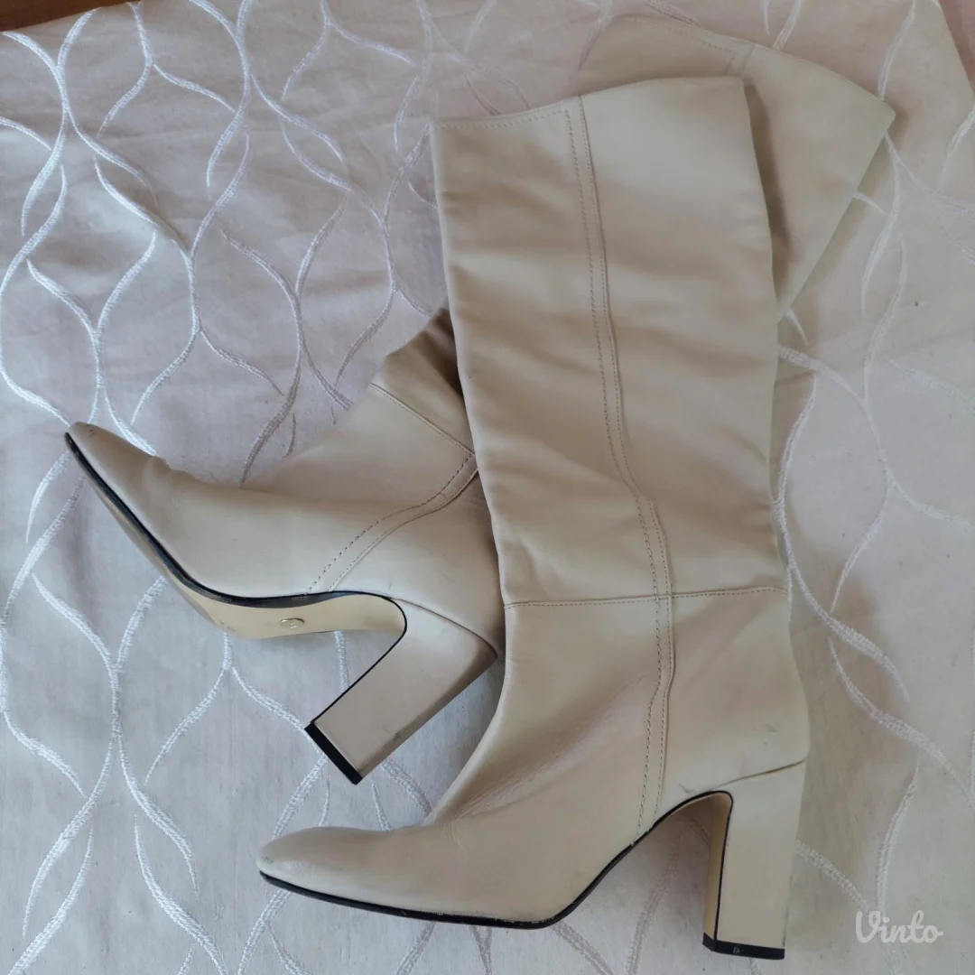 ZARA cizme br 39 prava koza