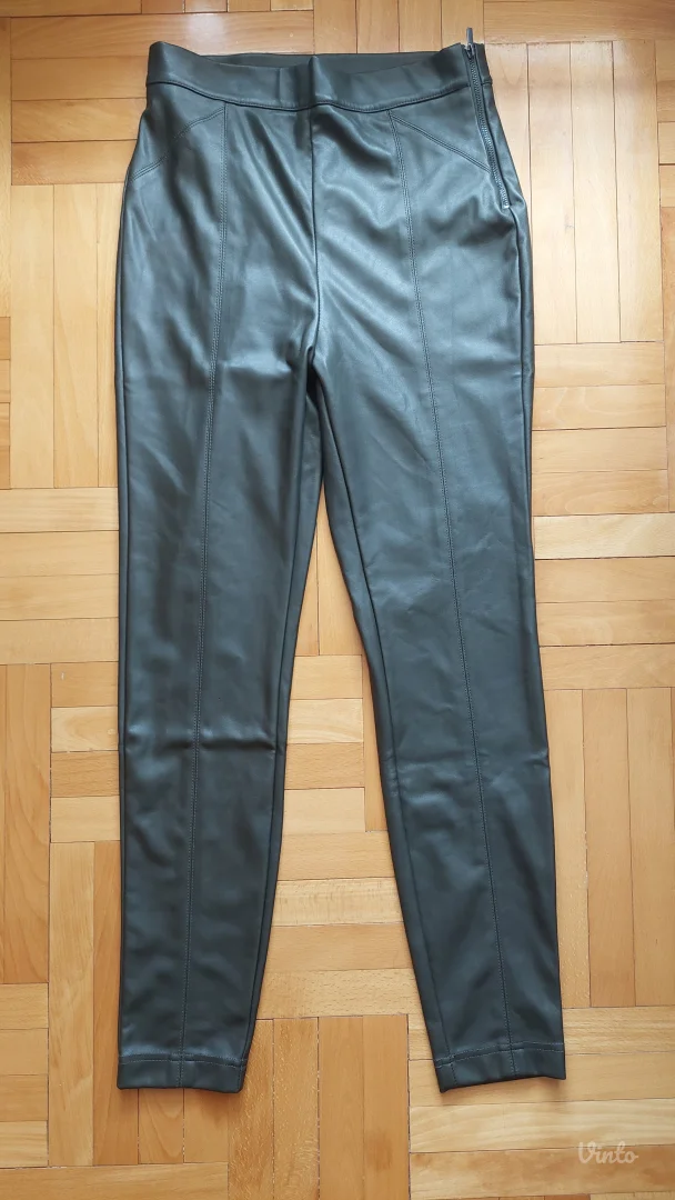 C&A helanke, M, kao nove