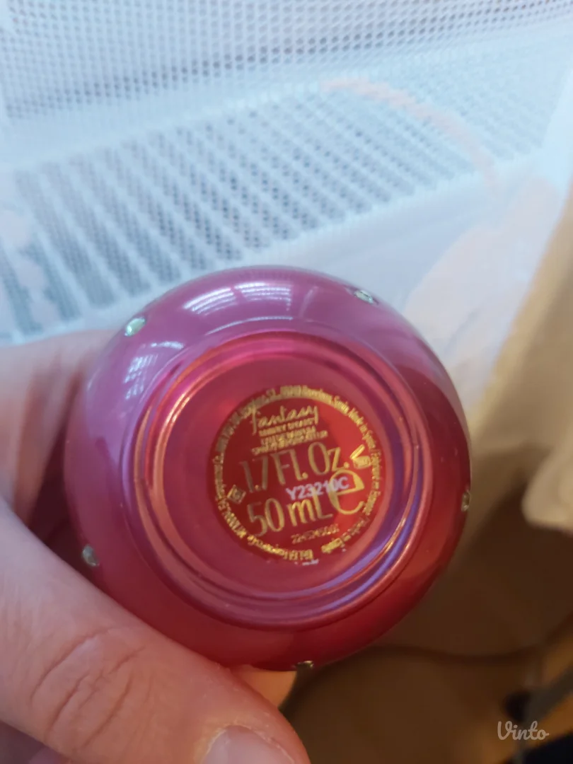 Čitajte oglas pažljivo! Parfem Britney Spears - Fantasy