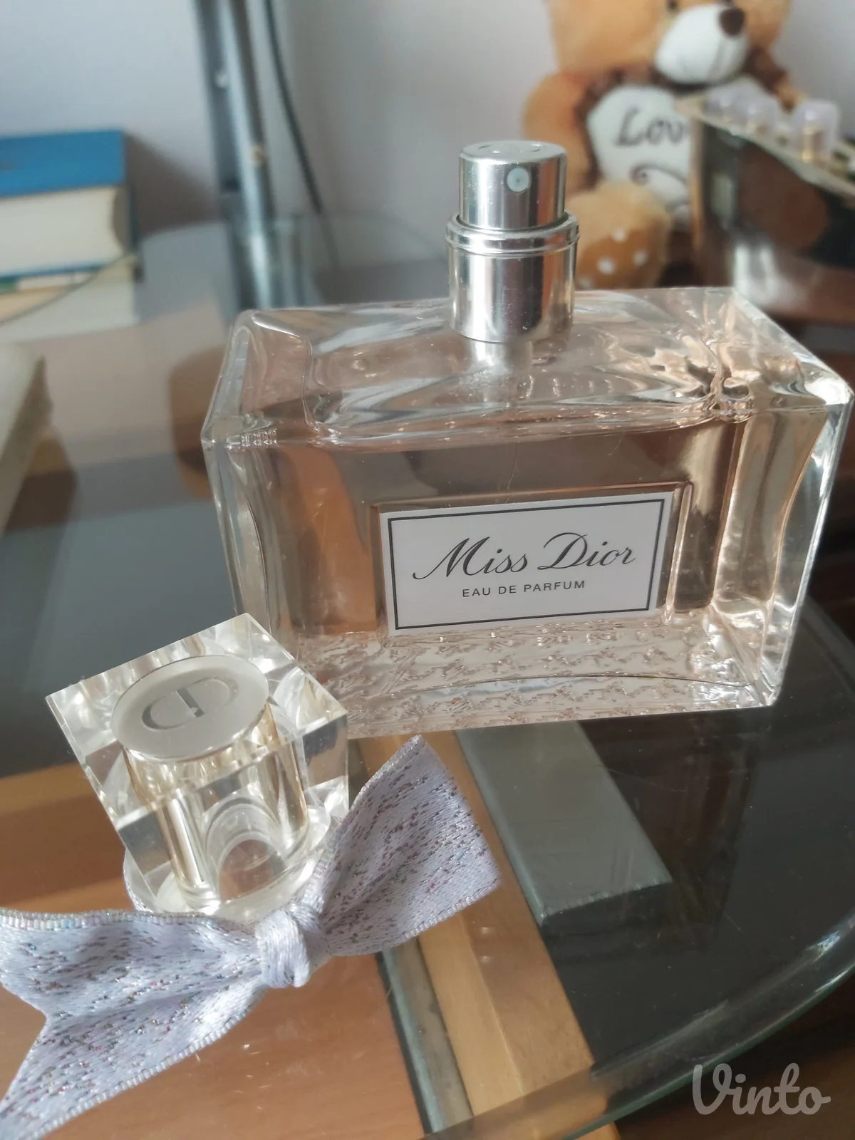 Čitajte oglas! Ženski parfem Miss Dior