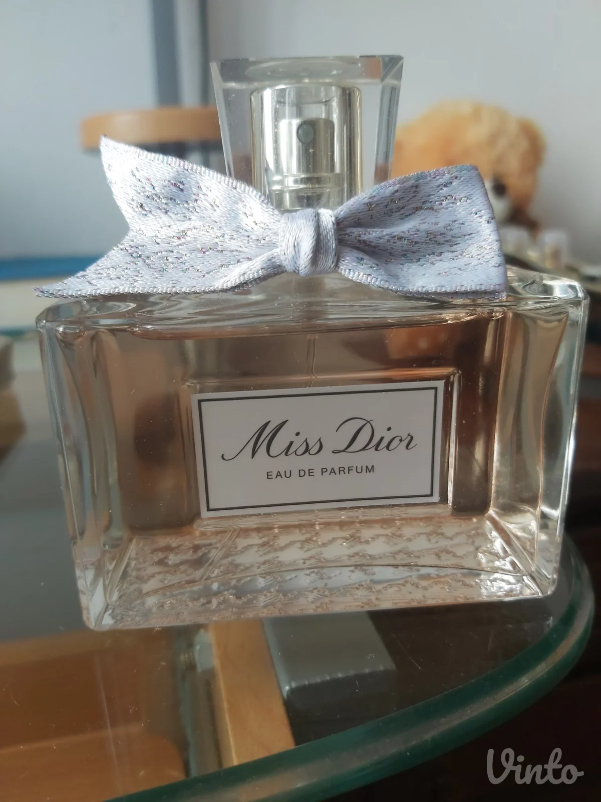 Čitajte oglas! Ženski parfem Miss Dior