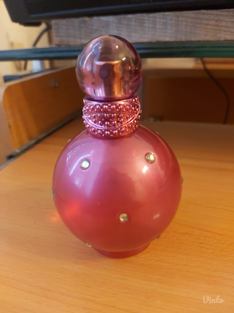 Čitajte oglas pažljivo! Parfem Britney Spears - Fantasy