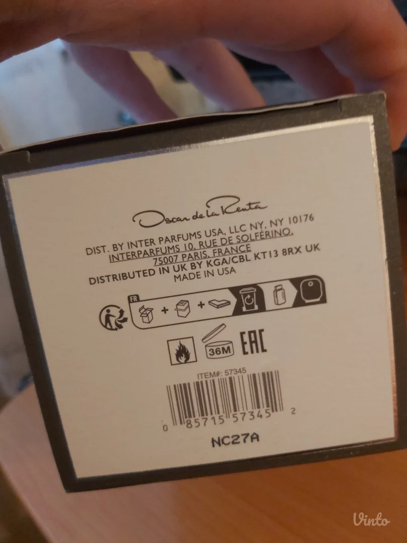 Čitajte oglas pažljivo! Parfem Oscar de la Renta