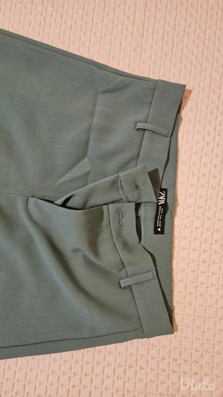 Zara siroke pantalone