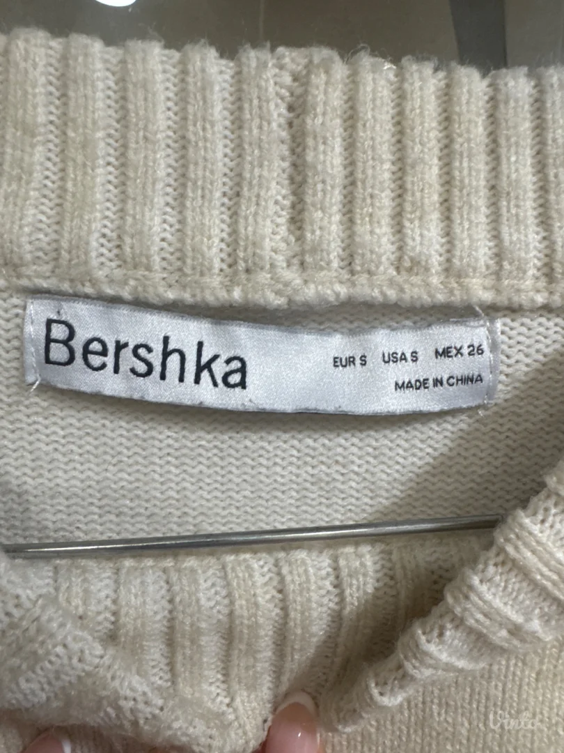 Bershka dzemper