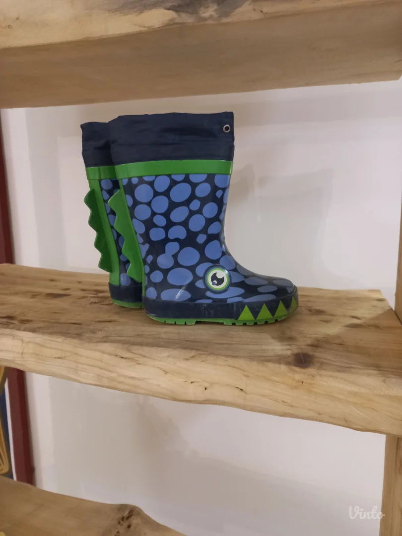Gumene čizmice, 25, za dečaka