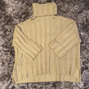 Zara - Oversized rolka džemper