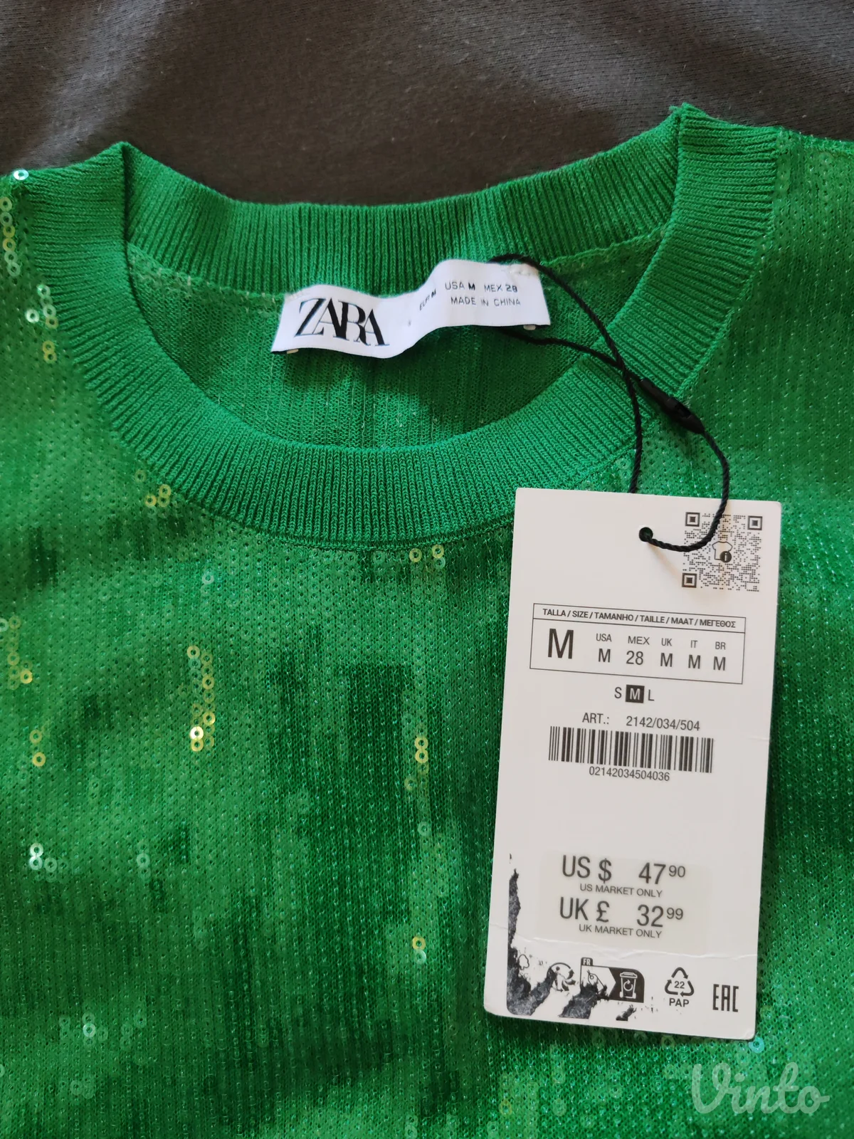 Zara prsluk/bluza sa šljokicama