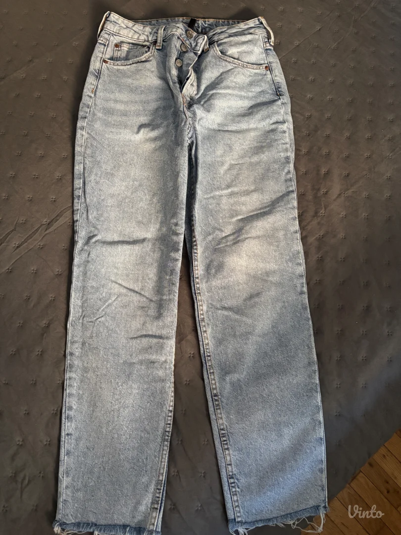 H&M farmerice mom jeans