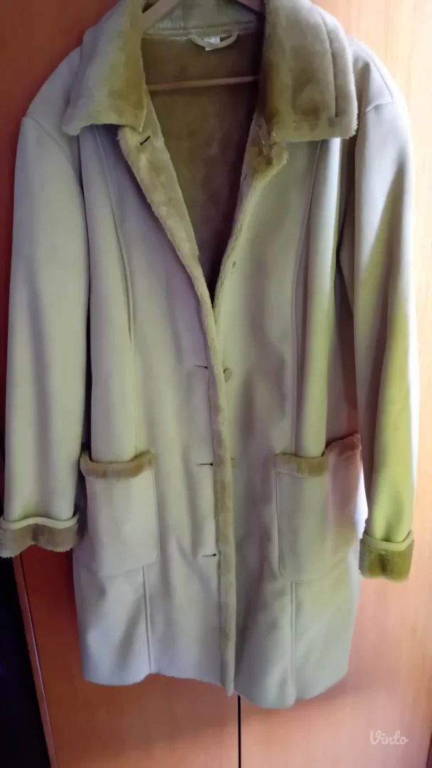 Zenski kaput bundica