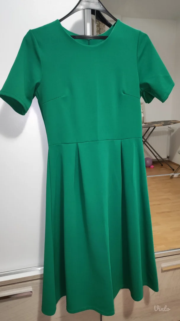 Zelena haljina