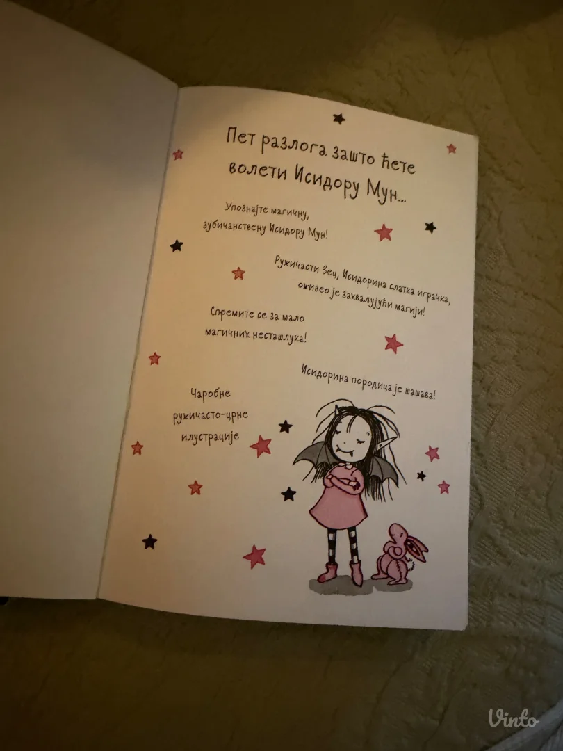 Isidora moon dve knjige