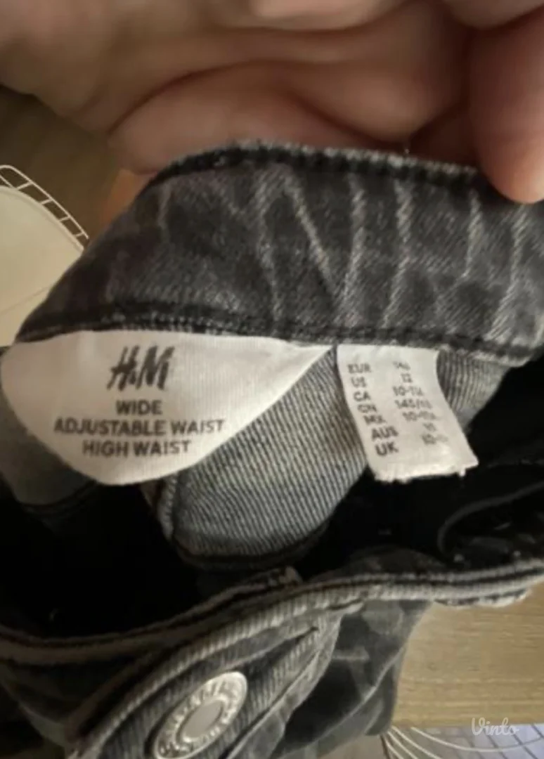 H&m farmerke 140-146 vel