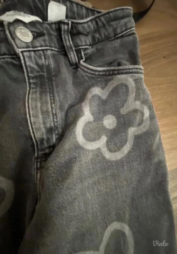 H&m farmerke 140-146 vel