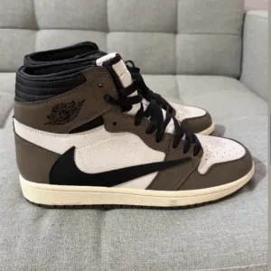 Air Jordan 1 Retro High Travis Scott Cactus Jack Broj 46