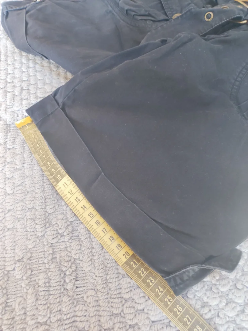 Šorc pantalonice crne Perfect M-L