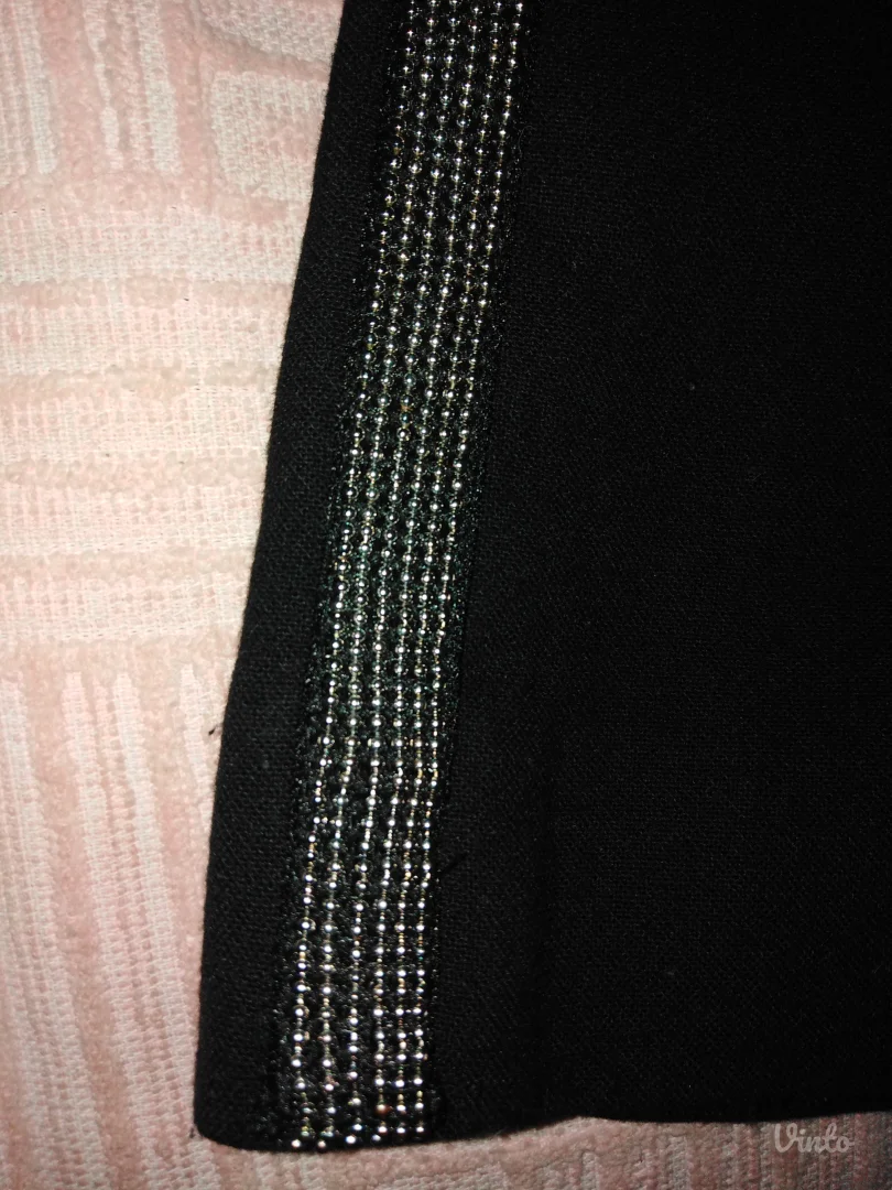 Šorc elegantni crni Zara basic L