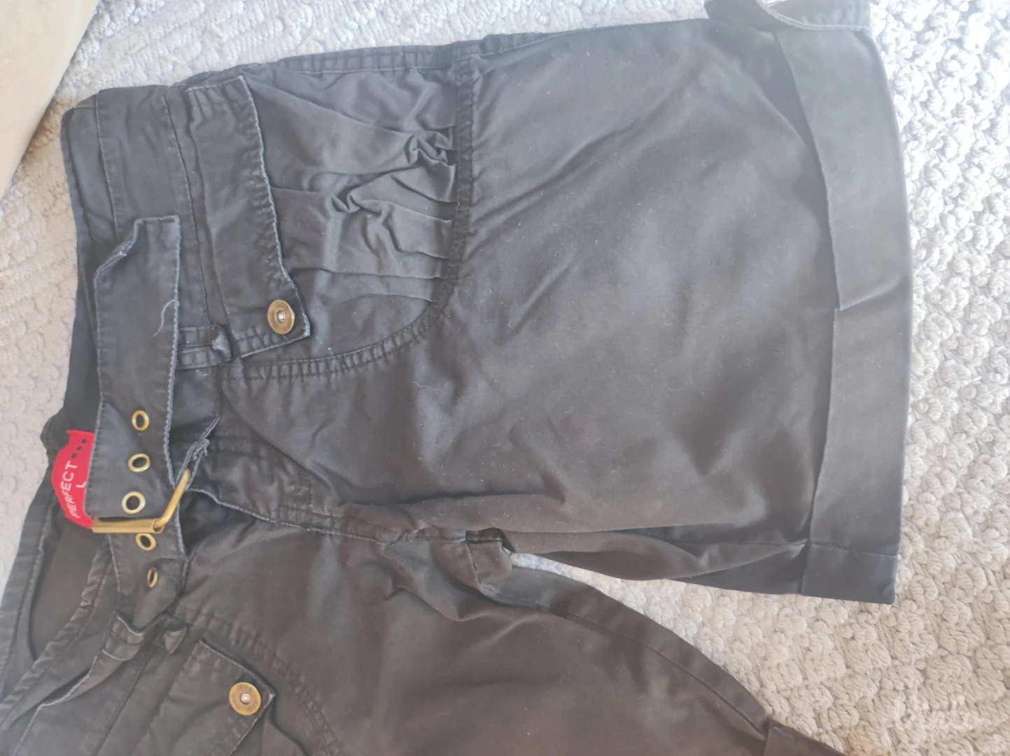 Šorc pantalonice crne Perfect M-L