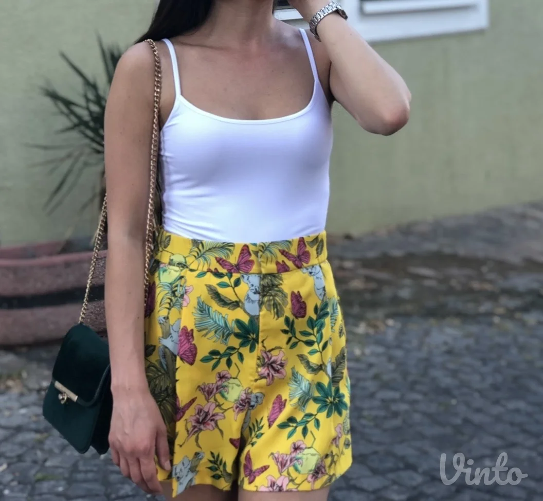 ZARA šorts