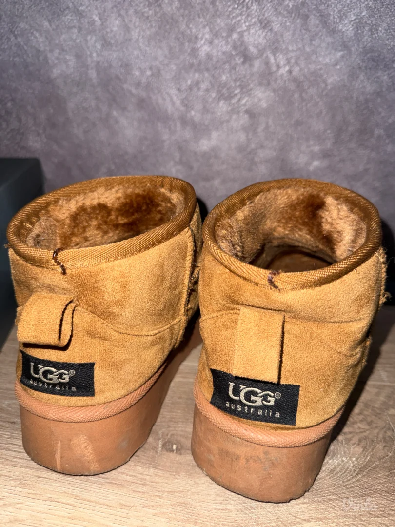 Ugg cizme