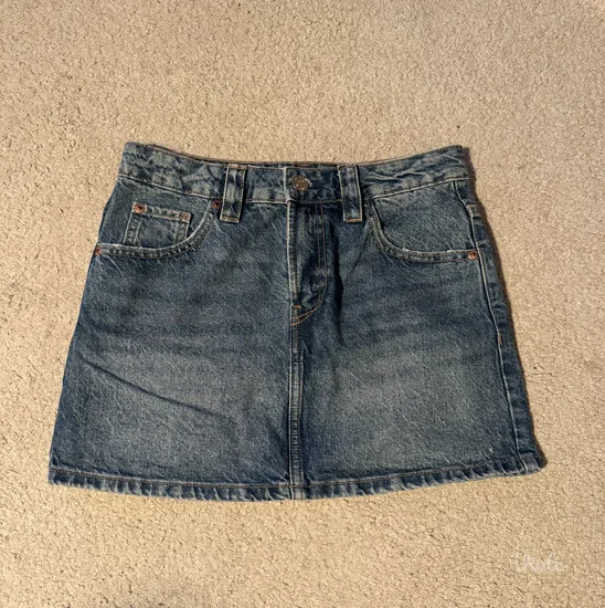 Stradivarius teksas mini suknja