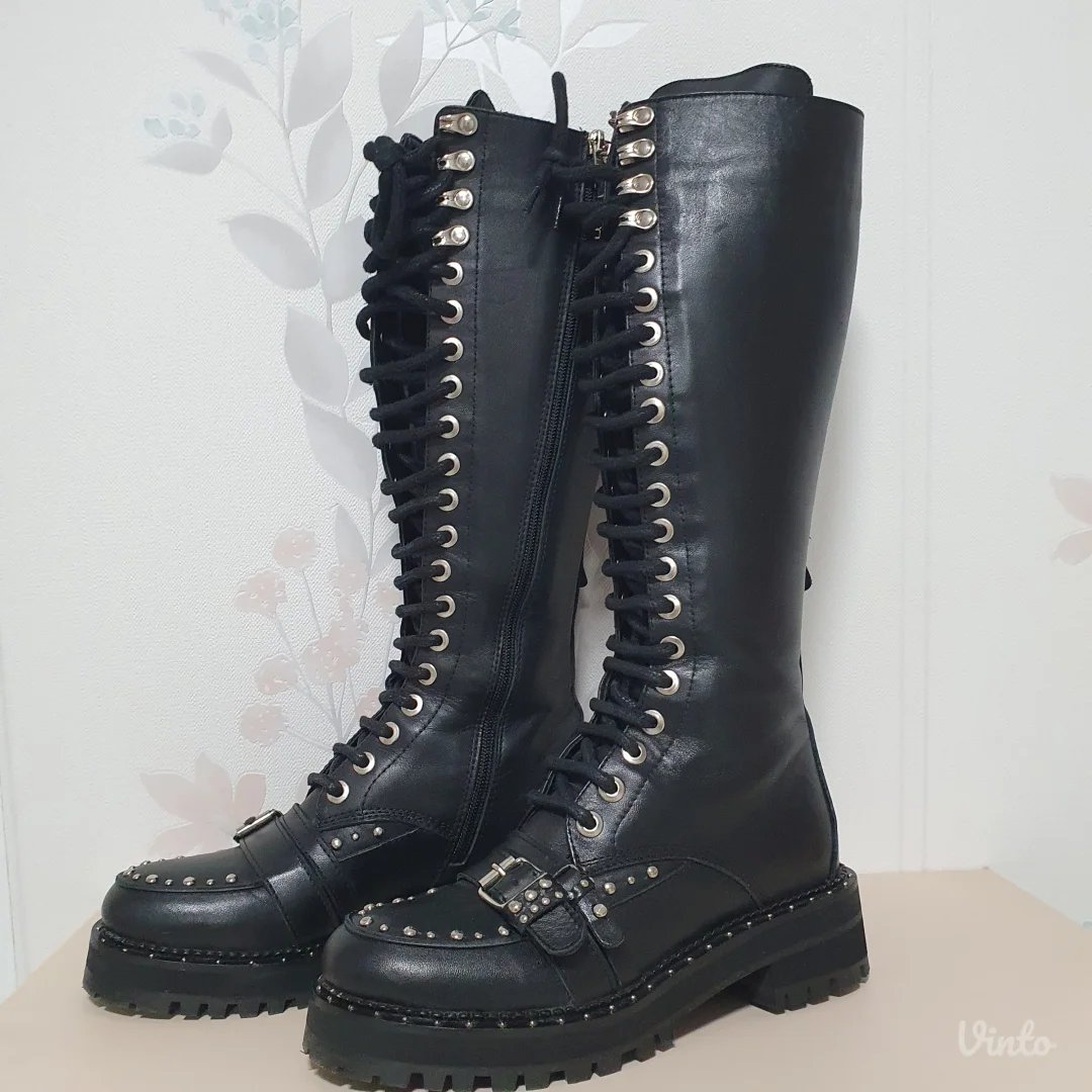 Shoebox Duboke Kožne Čizme