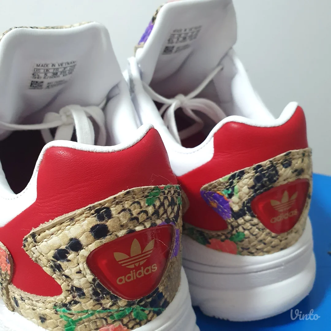 Adidas Falcon W Patike