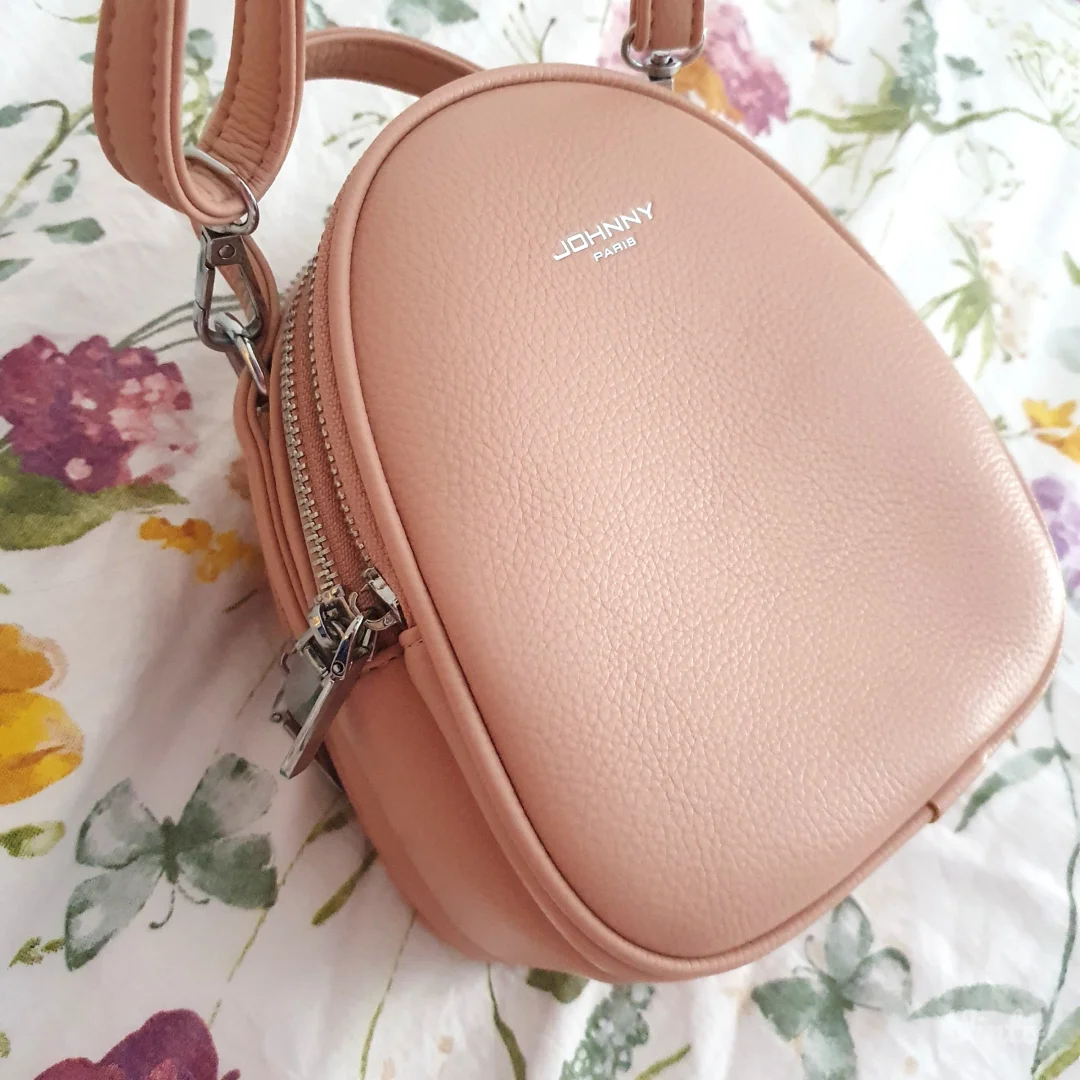 Novo! Puder Crossbody Torbica