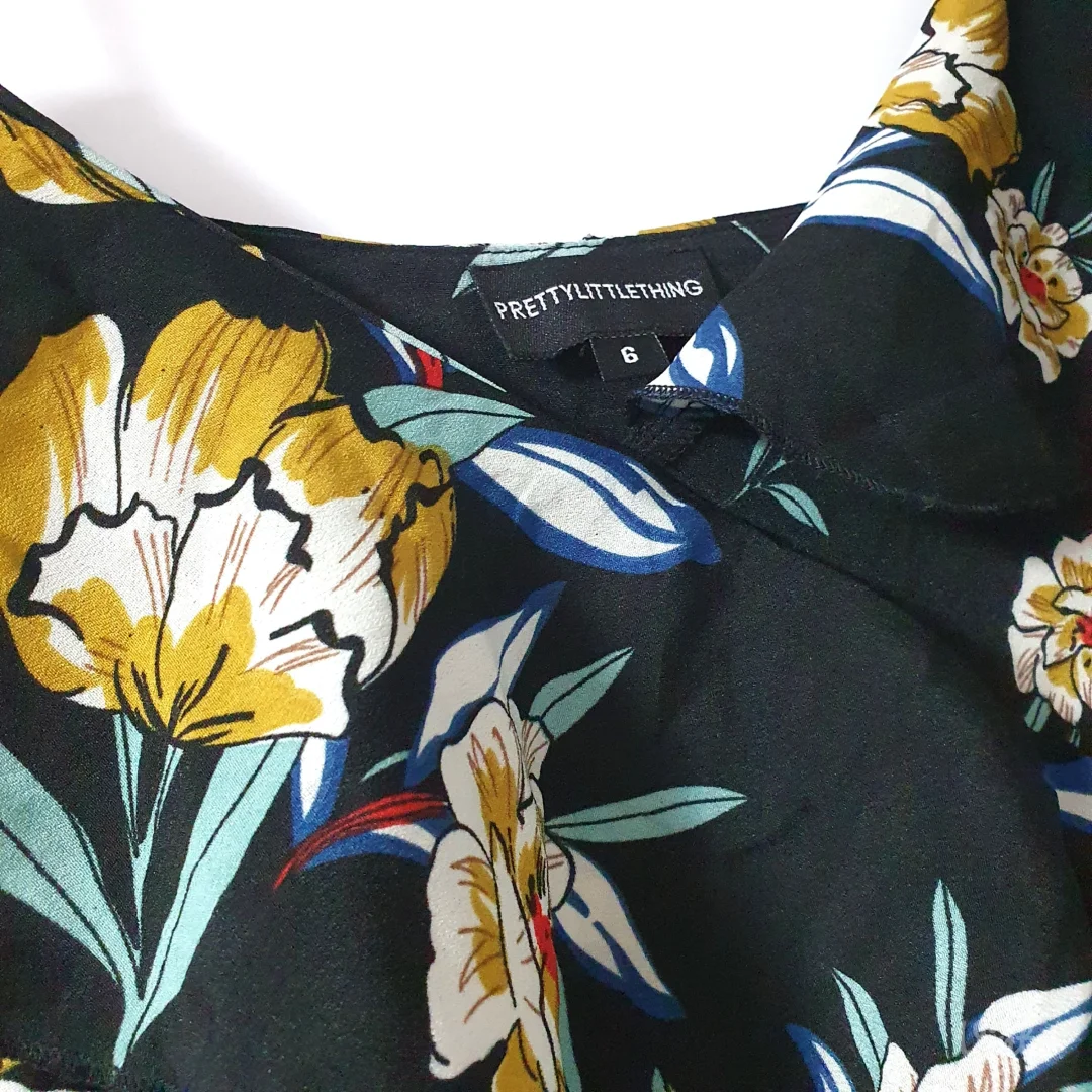 Pretty Little Thing Floral Haljina Novo