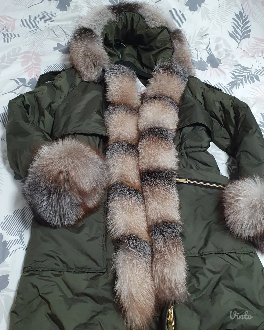 Novo! Parka sa Prirodnim Krznom