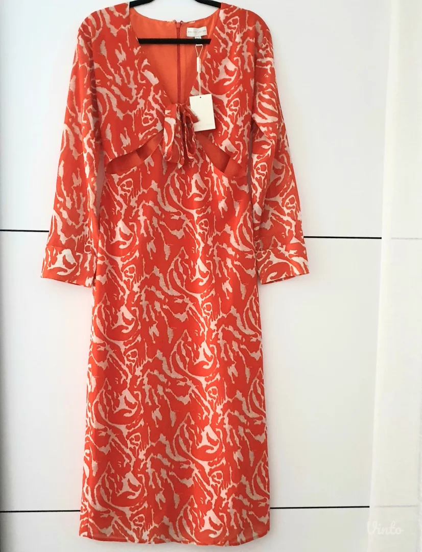 Pretty Lavish Midaxi Haljina - Novo!