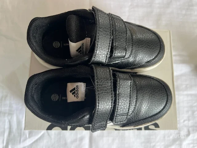 Adidas patike boj 26