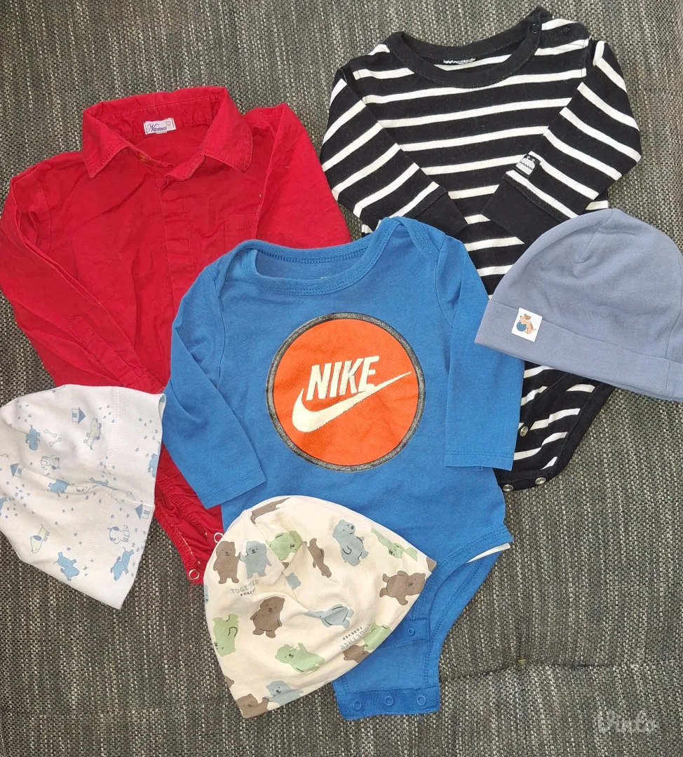 Garderoba za bebu decaka 68/74