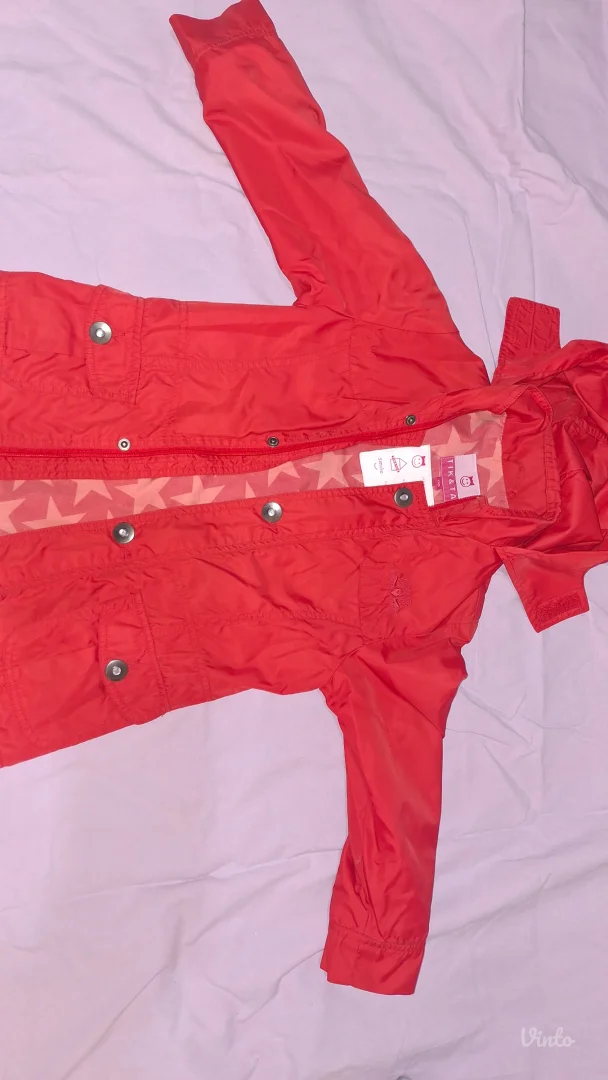 Ocuvana garderoba za devojcicu,vel 122/128