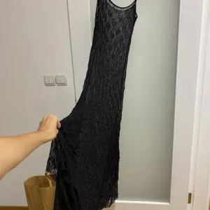 Zara čipkasta haljina NOVO