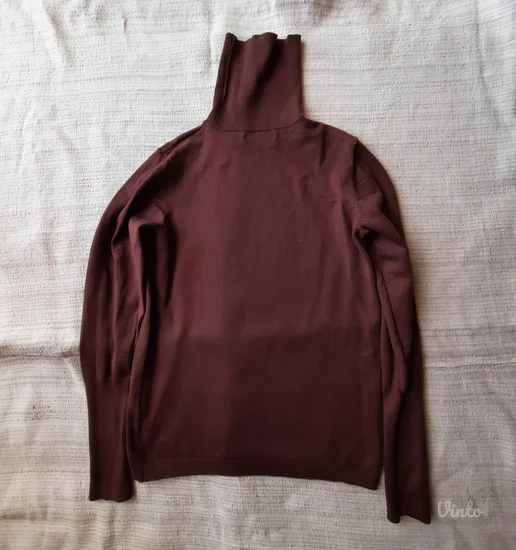 Reserved braon dzemper rolka XS/S